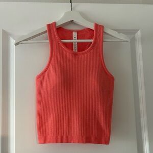Lululemon Ebb to street crop tank